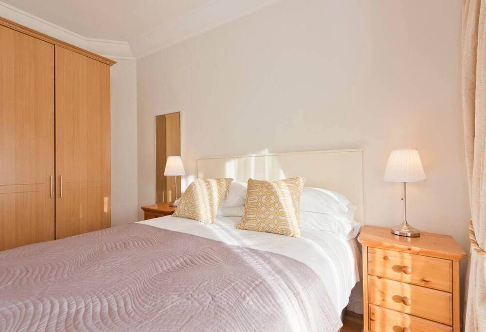 Luxury Apartment In D1 Dublin Kültér fotó